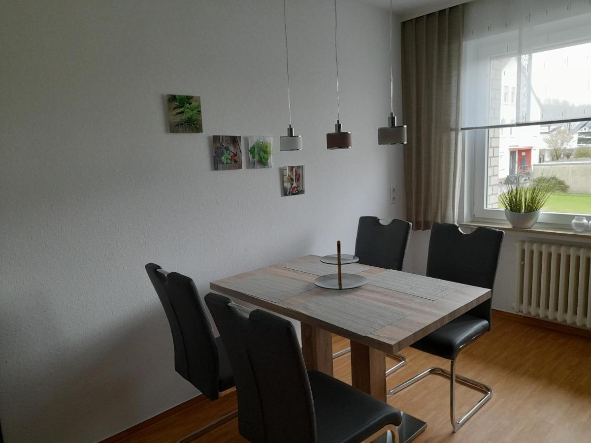 Ferienwohnung Und Gaestezimmer Iburgblick Bad Driburg Dış mekan fotoğraf